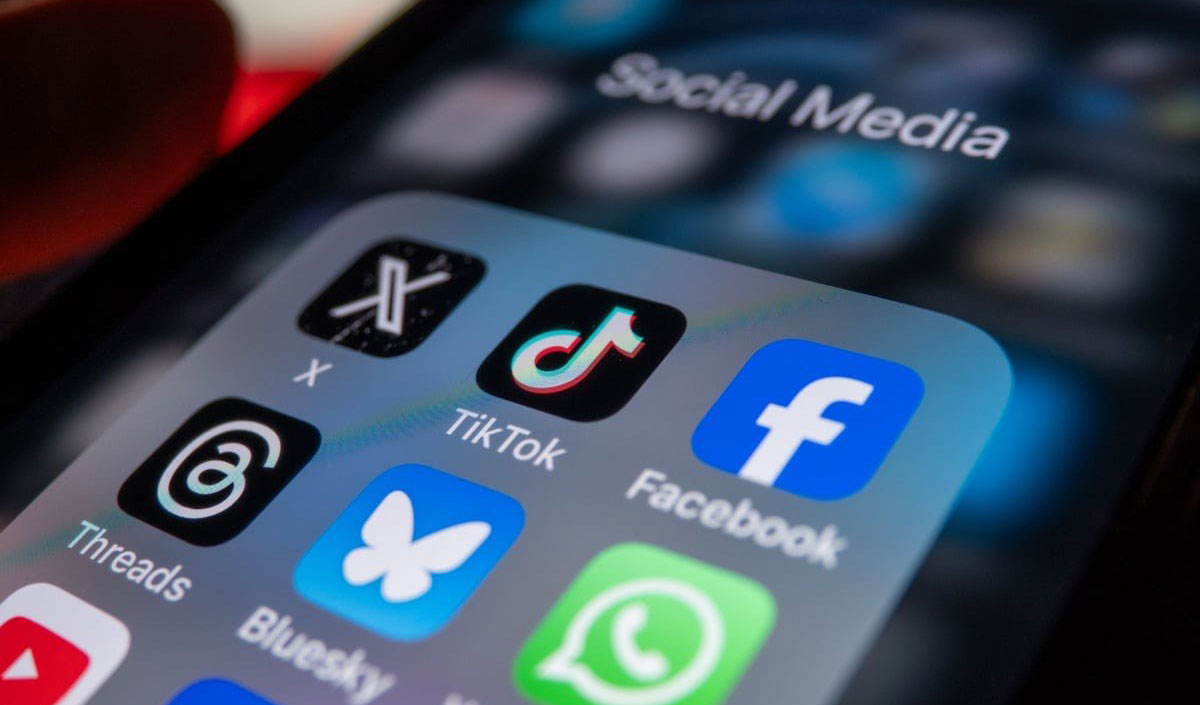 Meta, TikTok și YouTube vor plăti 27 de milioane de dolari într-un proces intentat unei școli