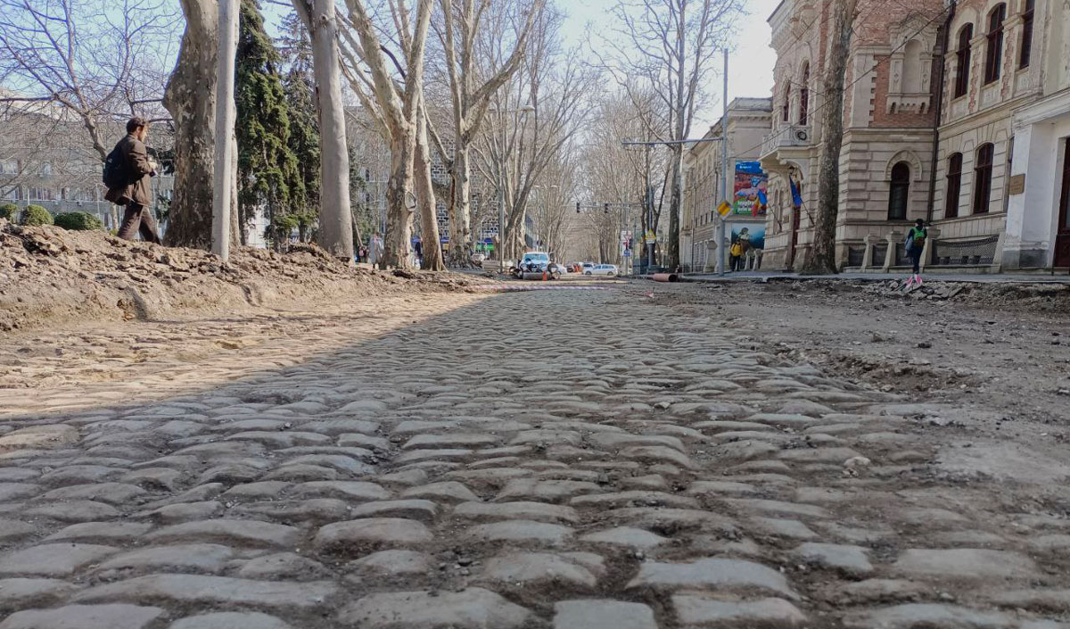 Стартует ремонт дороги на улице 31 Августа.