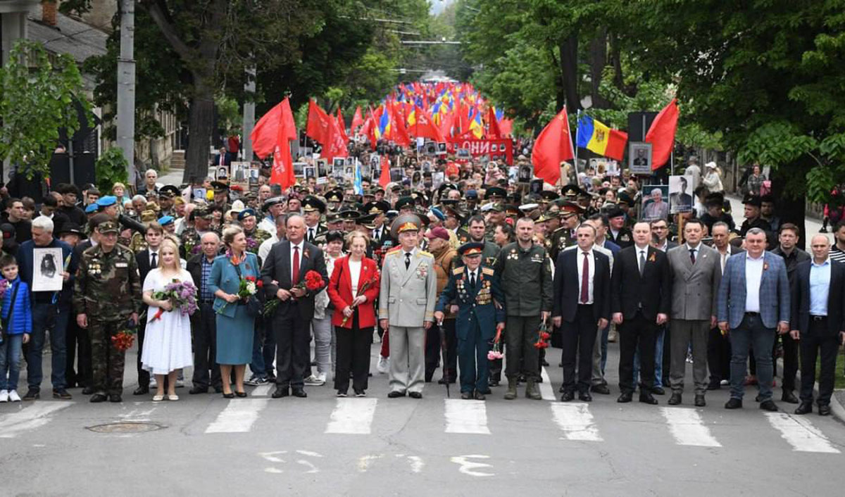 Moldova a marcat 9 Mai prin Marșul Victoriei, depuneri de flori și acțiuni comemorative