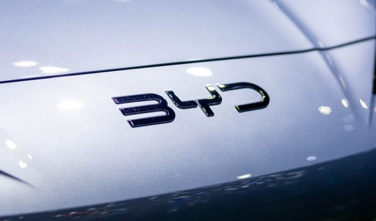 Statele Unite au inclus Alibaba, BYD și Baidu pe „lista neagră”