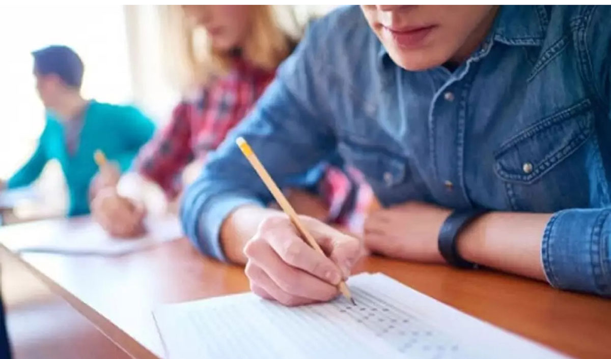 Undergraduate Admissions 2026: Math Is an Underdog