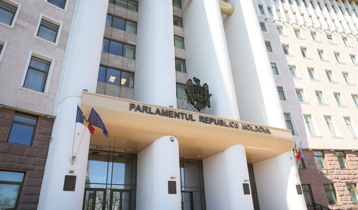 Protest anunțat duminică în fața Parlamentului împotriva politicii bugetar-fiscale