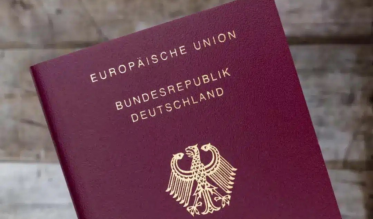 Germania bate recordul la acordarea cetățeniei