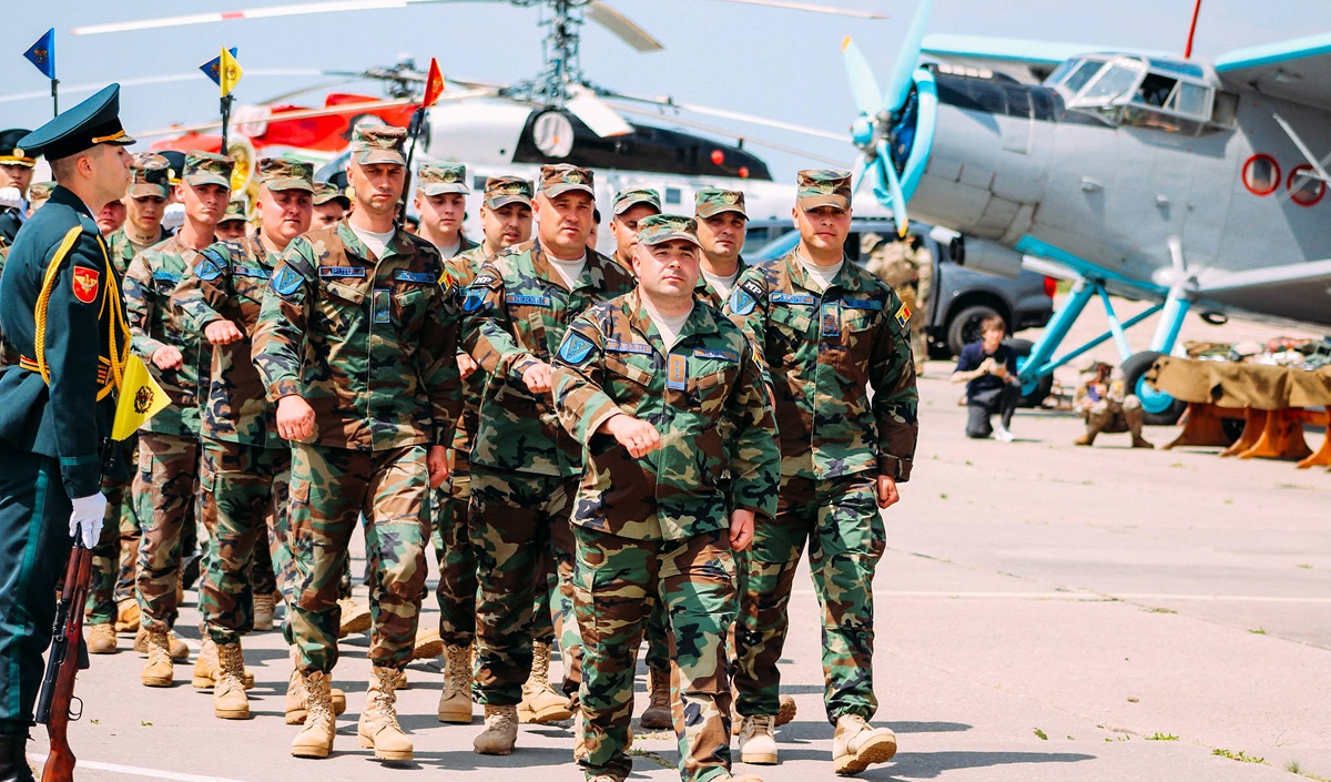 The retirement age for military personnel and civil servants with special status may be raised
