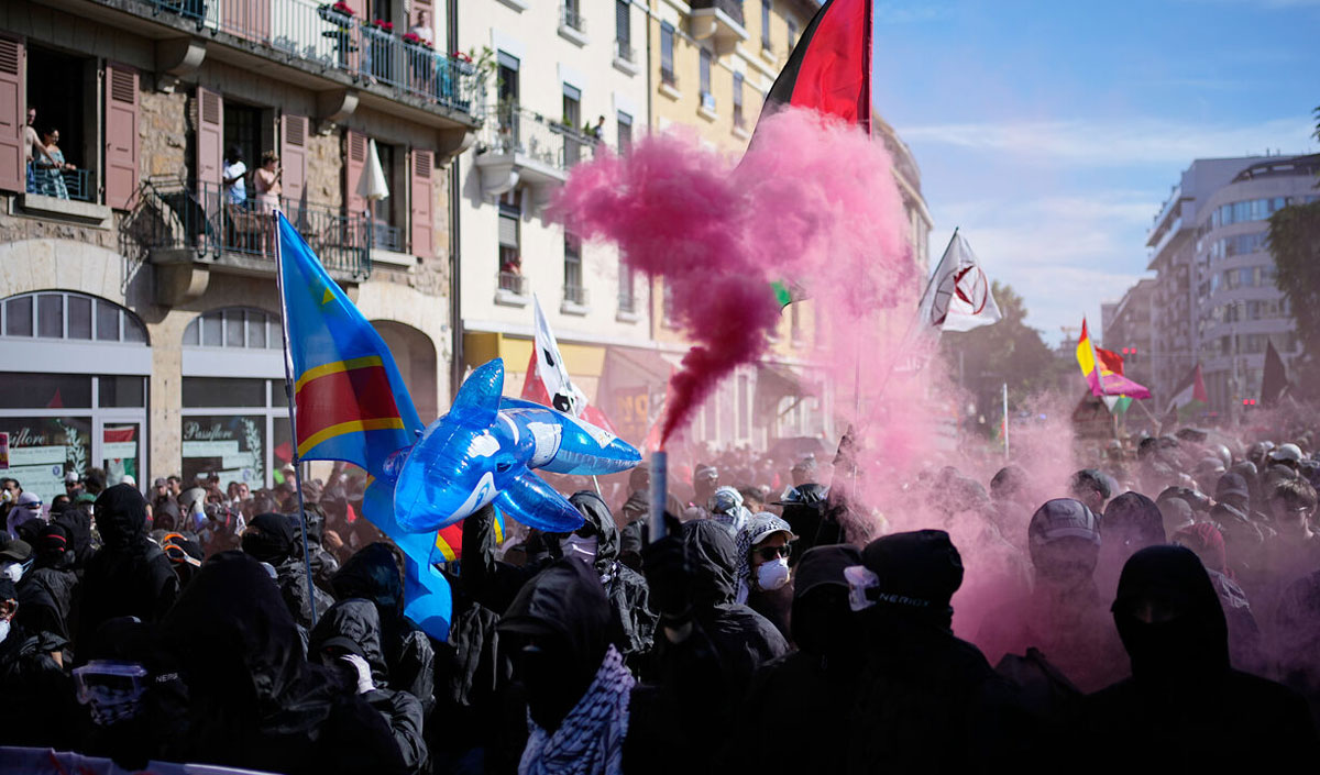 Până la 20 000 de persoane au participat la acțiunea NoG7 de la Geneva