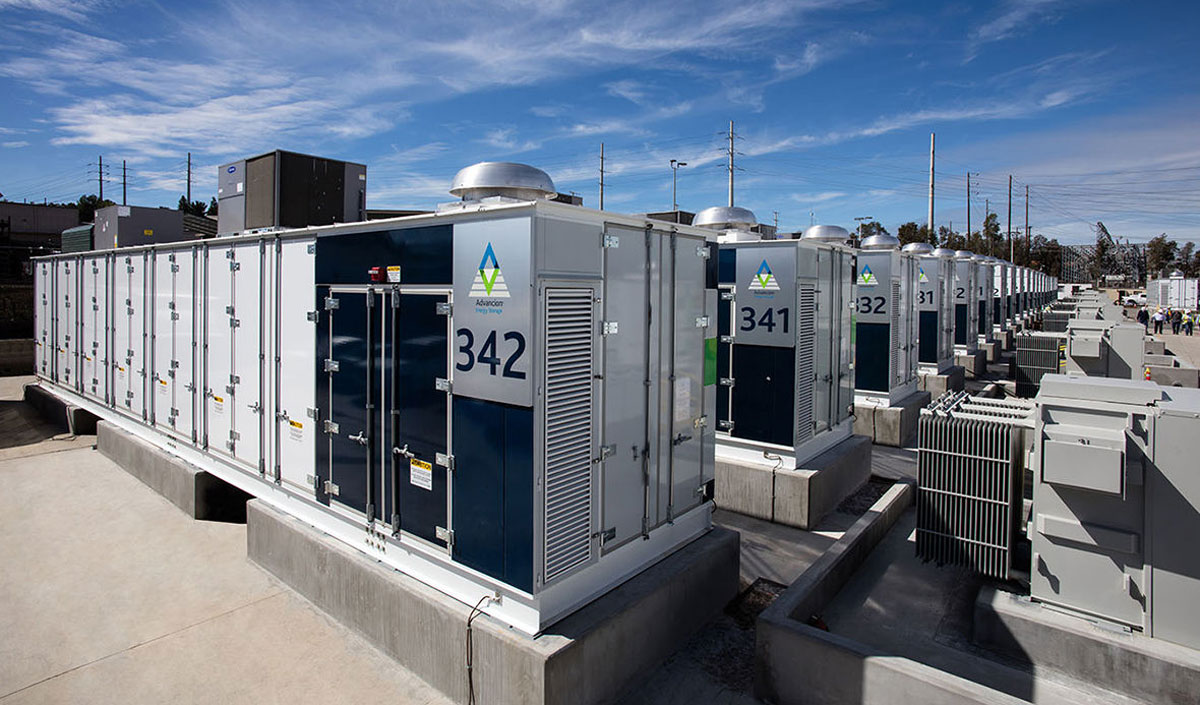 Barierele administrative care împiedică instalarea sistemelor de stocare a energiei electrice vor fi eliminate