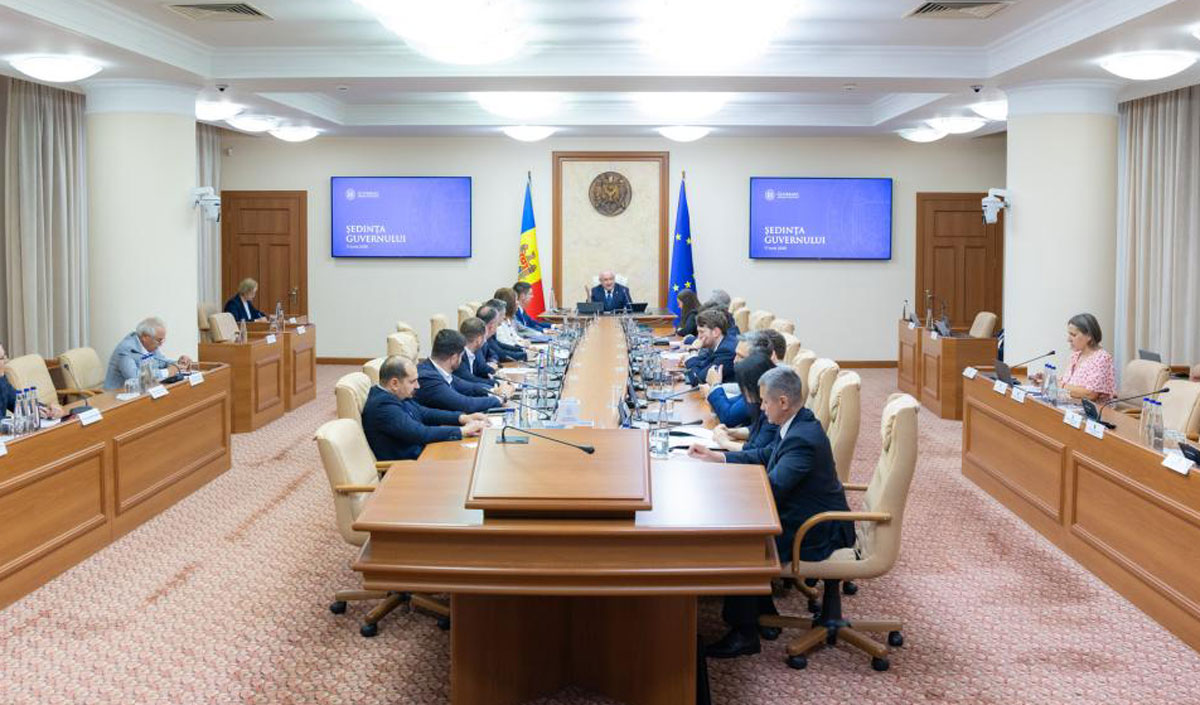 Miniștrii și viceprim-miniștrii vor rămâne fără o parte din competențe
