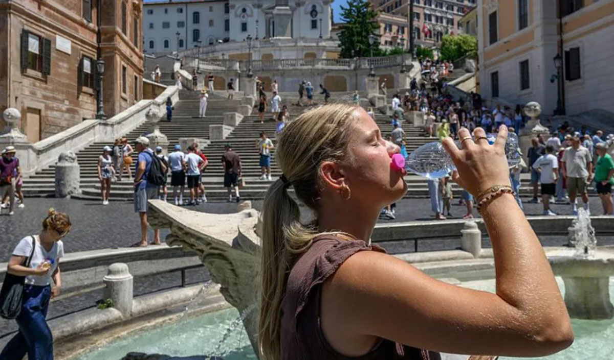 Heat Wave in Europe: Schools Are Closing, Trains Are Being Canceled