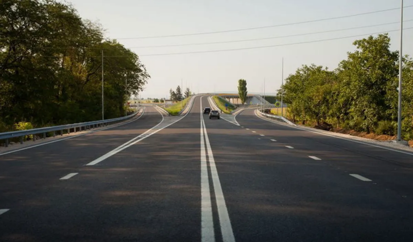 Jumătate din bugetul României destinat infrastructurii rutiere va fi alocată construcției unei autostrăzi în Republica Moldova autostrada RM