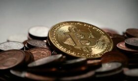 биткоин