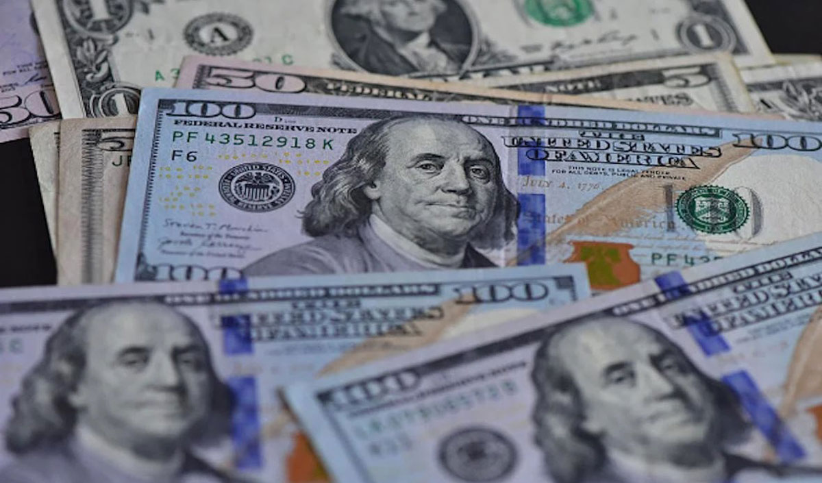 Dolarul s-a depreciat din cauza unei pauze diplomatice și a susținut leul