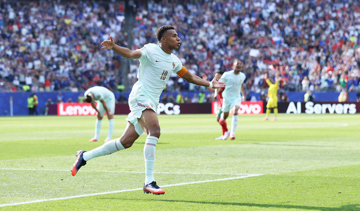 Franța s-a calificat prima în semifinalele Cupei Mondiale din 2026, iar Mbappé l-a egalat pe Messi la numărul de goluri