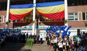 educație