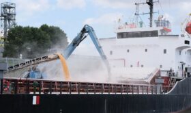 loading grain onto a grain truck