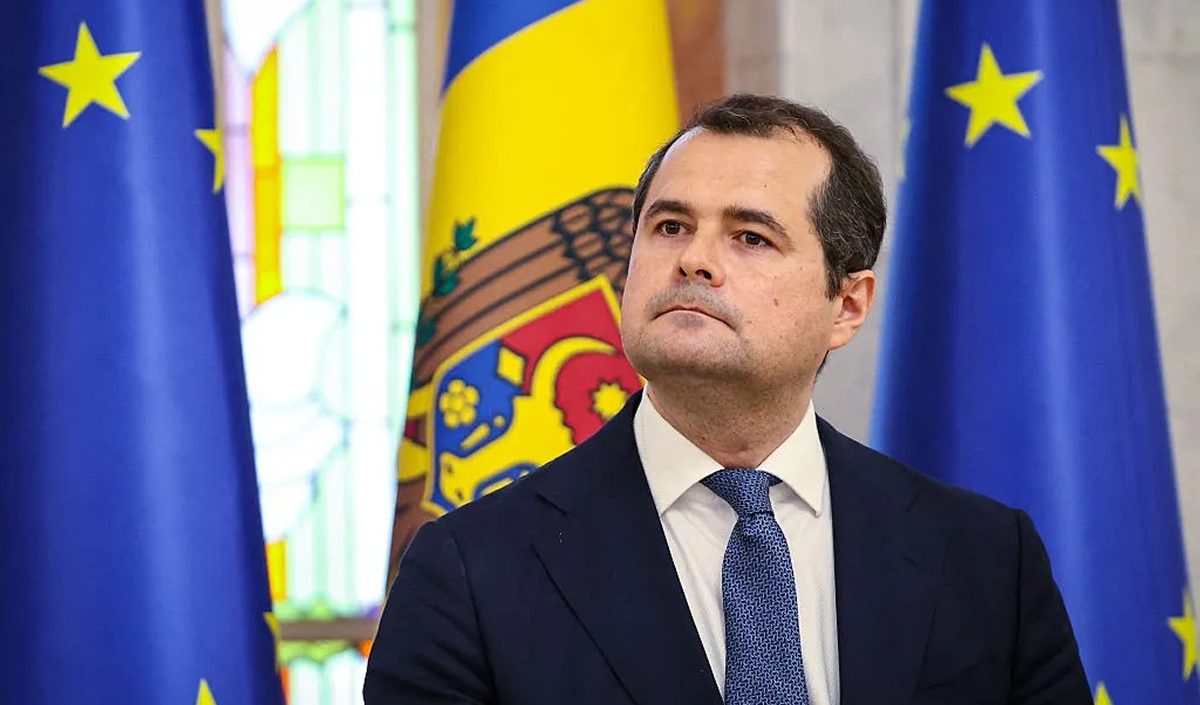 Василе Тофан представил новый состав кабинета министров