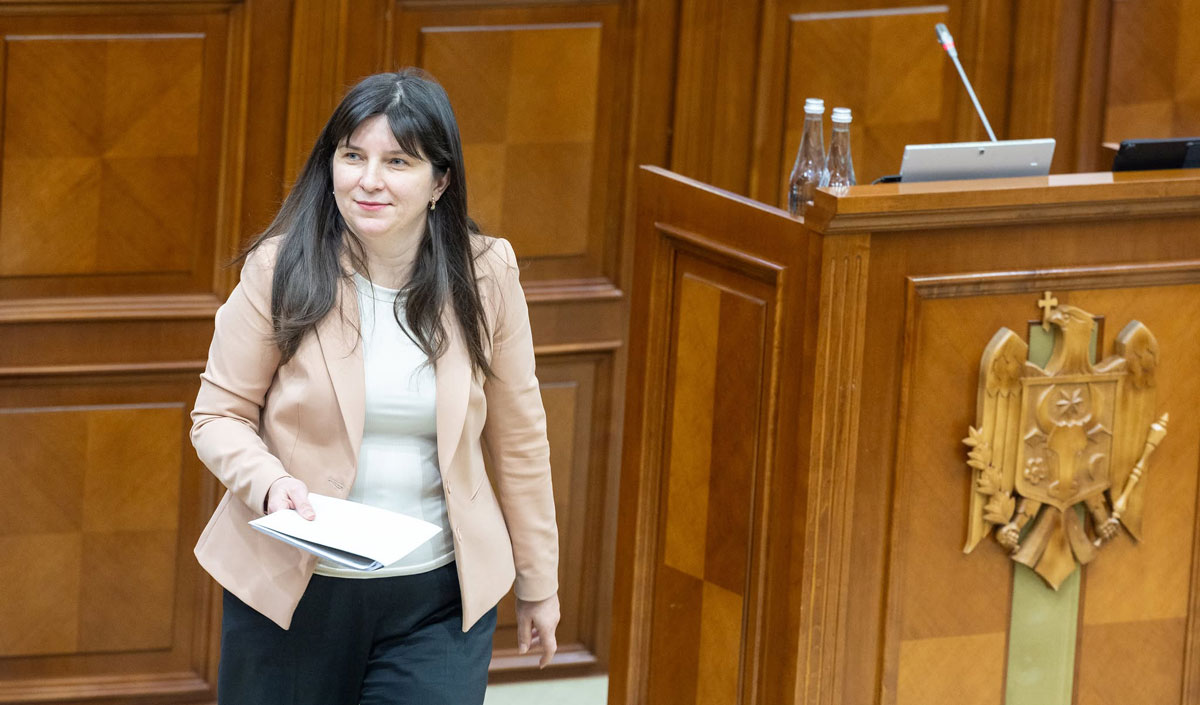 Victoria Belous a plecat oficial din Parlament și revine la Ministerul Finanțelor