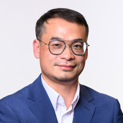 Xiangguo Huang