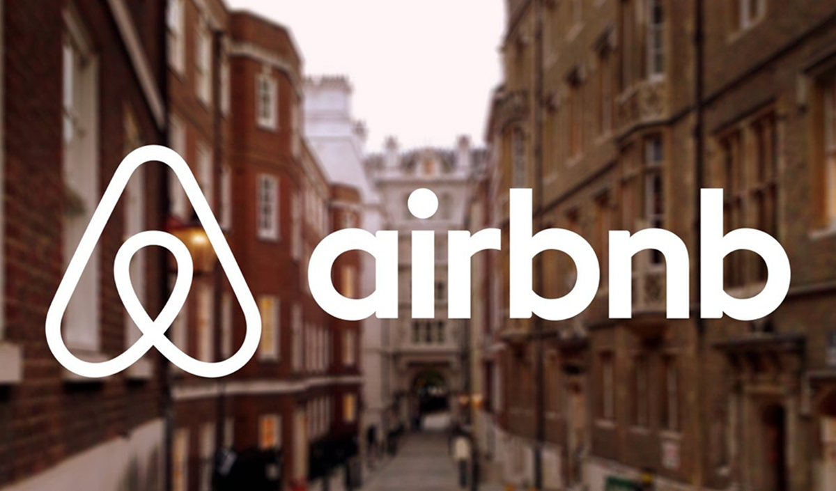 UE pregătește noi restricții pentru Airbnb