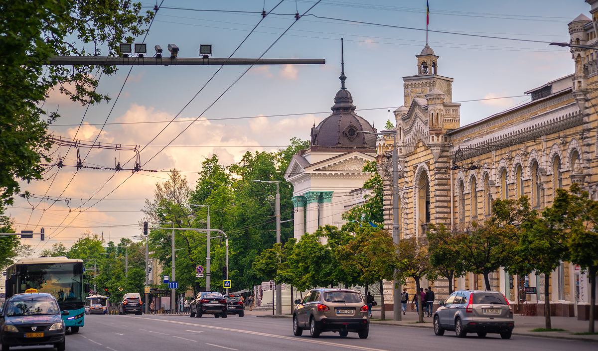 În data de 25 august, între orele 22.00 și 01.00, traficul în centrul capitalei va fi suspendat
