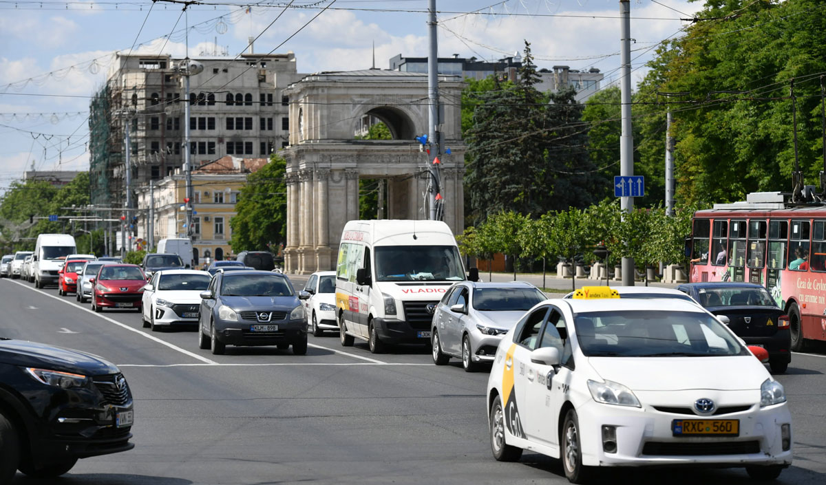 Today, from 9:00 p.m. to 1:00 a.m., traffic in the city center will be halted