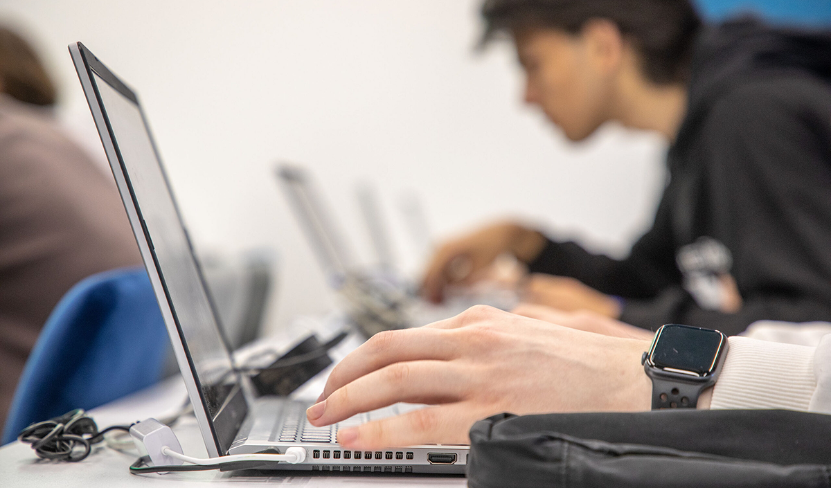 AI — A New Challenge for Moldovan Citizens
