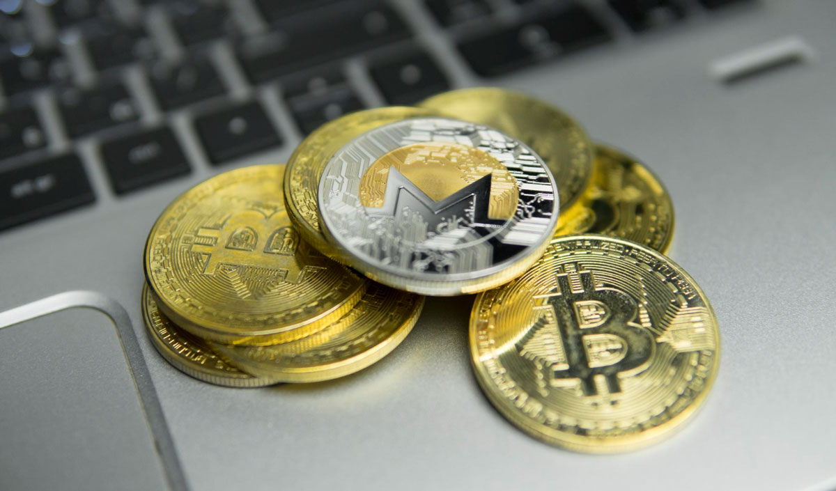 Presupusul organizator al unei scheme piramidale cu criptomonede în valoare de 165 de milioane de dolari a fost pus sub acuzare în SUA după ce a fost deportat din Fiji