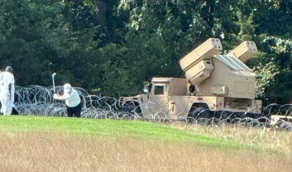 Donald Trump plays golf under the protection of an air defense system due to the threat of drone attacks