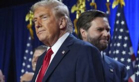 Donald Trump și J.D. Vance Donald Trump și J.D. Vance