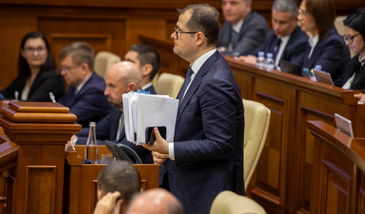 Tofan este determinat să-și ducă mandatul până la capăt. Există un singur scenariu de plecare