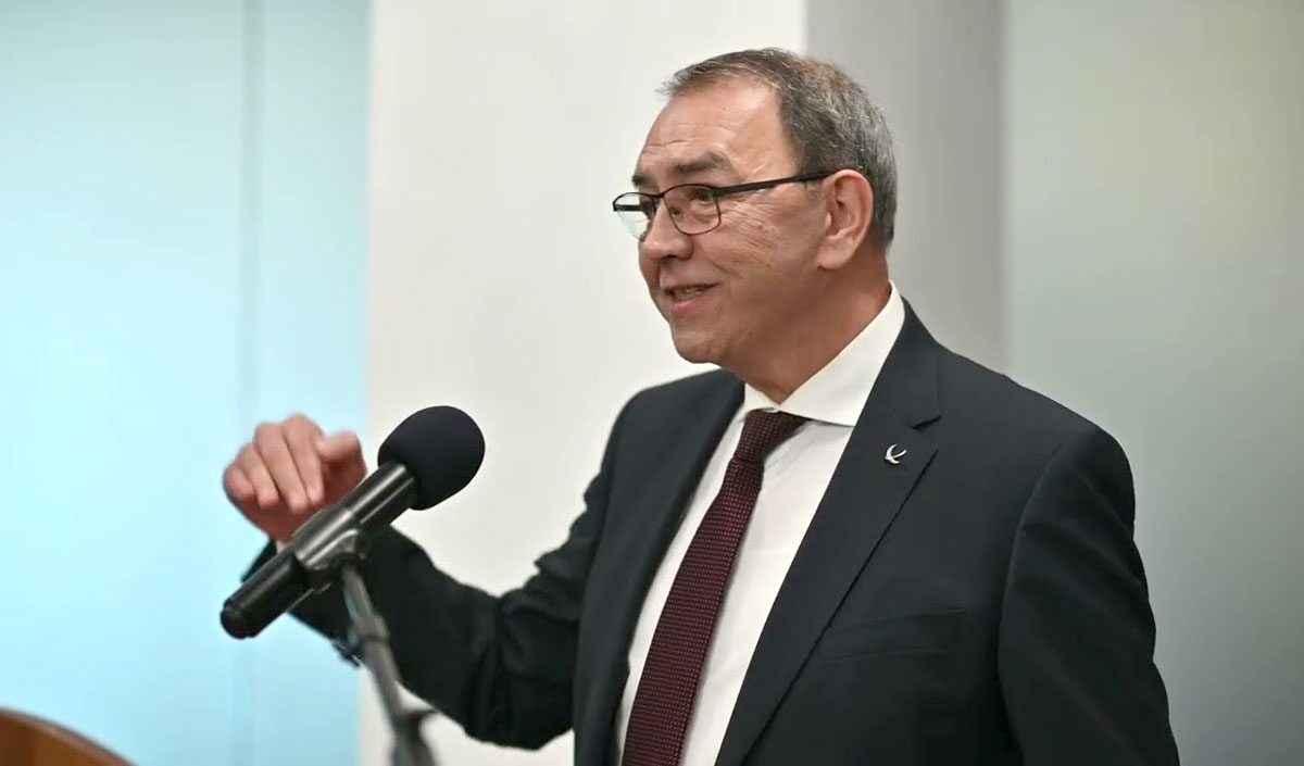 Exporturile sunt în creștere, dar importurile exercită o presiune