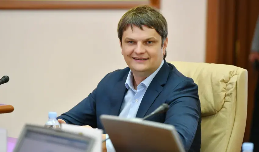 Spînu pune la îndoială caracterul „fără precedent” al prețurilor la gaz Andrei Spînu