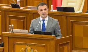 Андриан Диголян