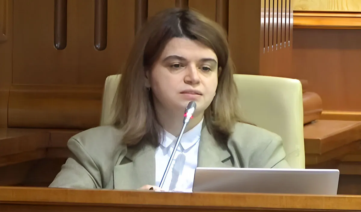 Алена Вакарица