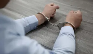 arrest arrest