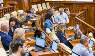 заседание Парламента Молдовы