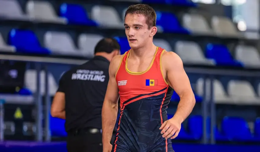 Александр Гайдарлы завоевал бронзу чемпионата мира U-23 по борьбе в Лас-Вегасе Александр Гайдарлы