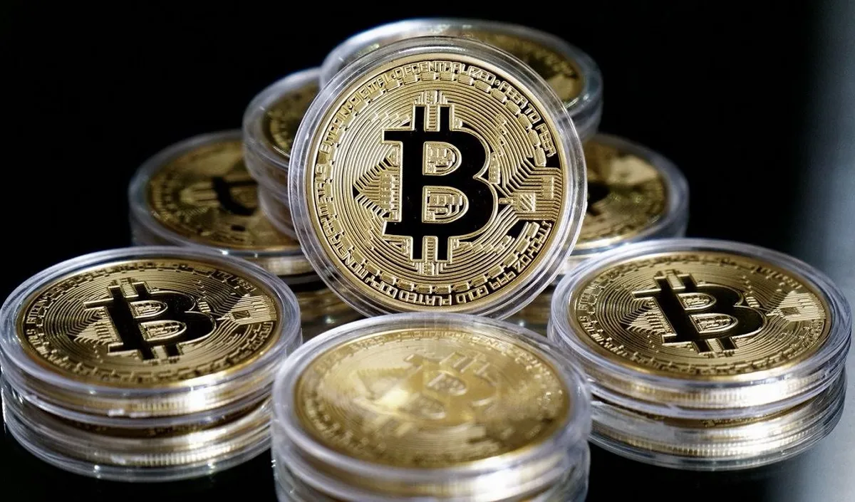биткоин