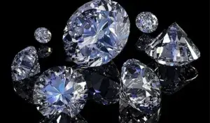 Prețul diamantelor crește din nou, în special al pietrelor mici