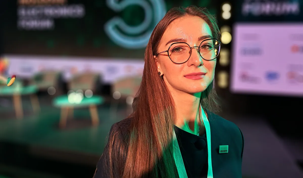 Elena Maevschi Elena Maevschi