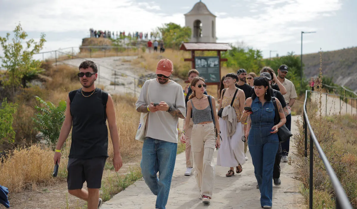 foreign tourists