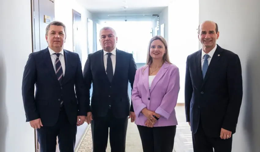 The nominations of the ambassadors to Greece, Belgium, Lithuania and Qatar have been approved by the parliamentary committee Alexandru Codreanu, Vitalie Rusu, Angelica Munteanu, Valeriu Mija