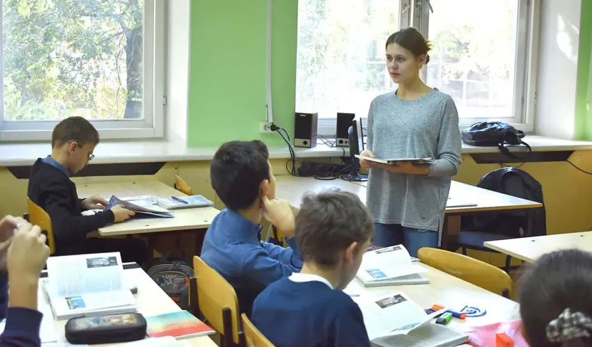 Viitorii profesori vor face practică din primul semestru profesor